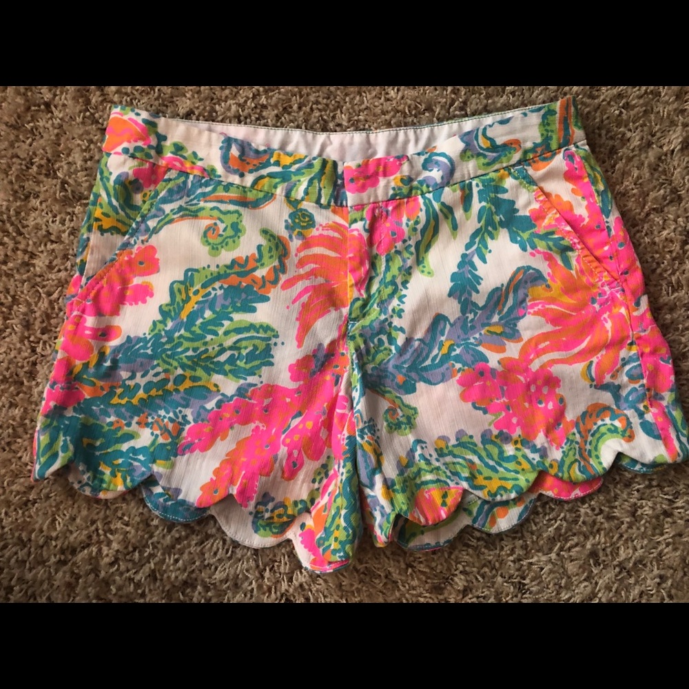 Lilly Pulitzer Scalloped Shorts